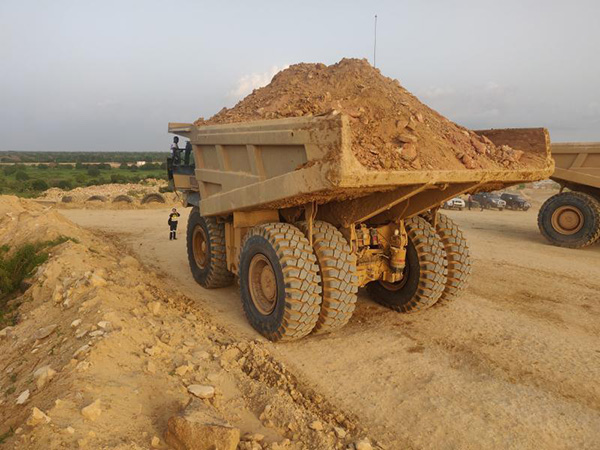 Harsh Mining Environment in Africa;no challenge for these LUAN 33.00R51 Off-the-Road Tires