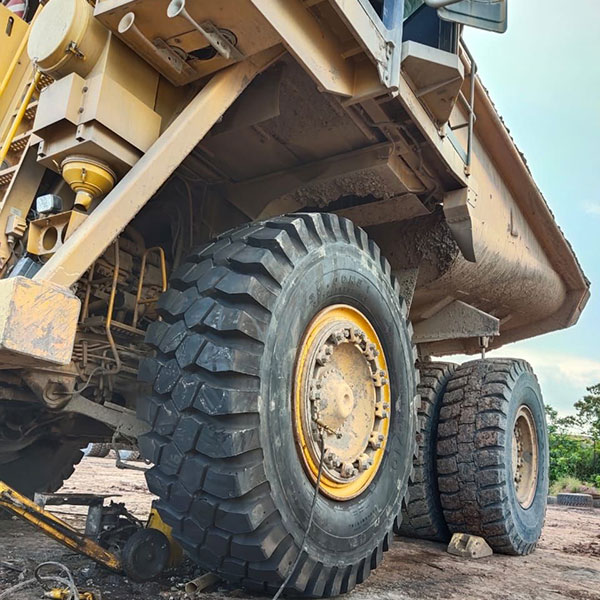 LUAN 33.00R51 Off-The-Road Tires Keep the Coal Mining Operations Running Well