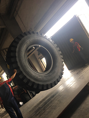 27.00R49 LUAN OTR Tires Selected for a Large Coal Mine in Russia 